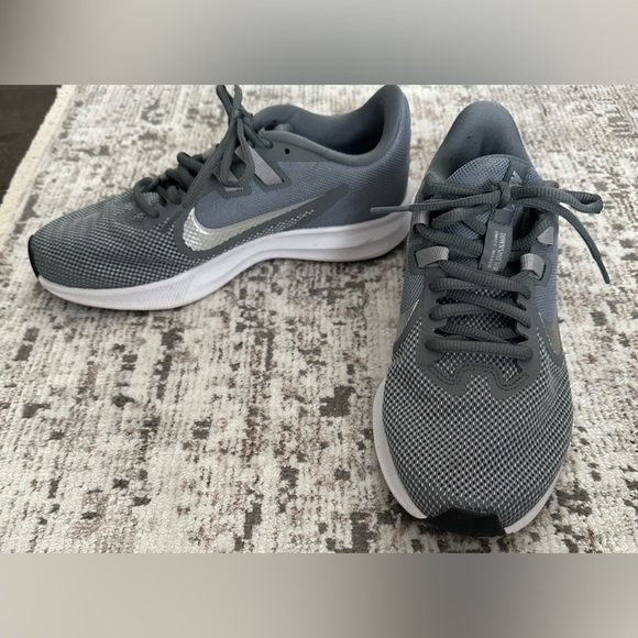 Nike Shoes - Nike Downshifter 9 Women’s Dark Gray Athletic Running Shoes 👟 | Size 11